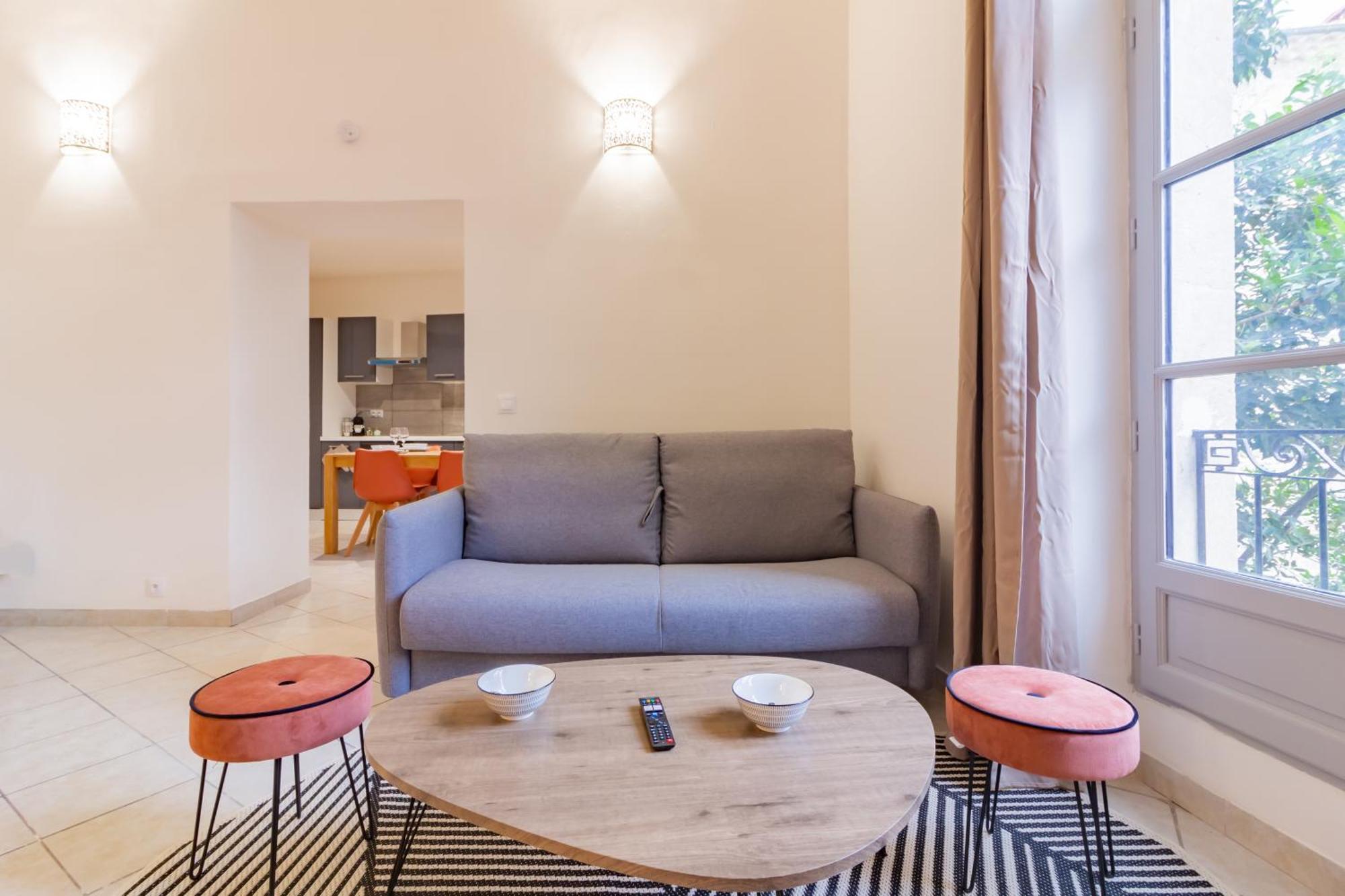 Spacieux Appartement En Plein Coeur De Béziers Exterior foto